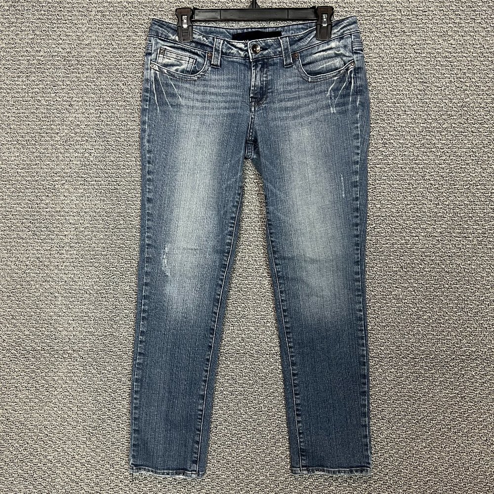Refuge Jeans Women's Size 9S Washed Blue Low Rise Tapered Leg 27.5 in Inseam
